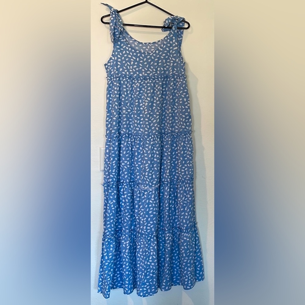 Never worn blue and white maxi dress. Size small. New without tags.